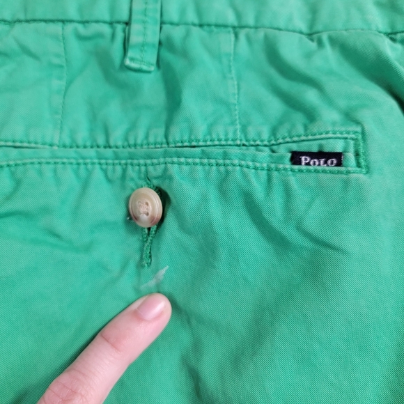 POLO by Ralph Lauren Straight Fit Solid Green Shorts Size: 34 READ.Some fadin - Picture 4 of 9